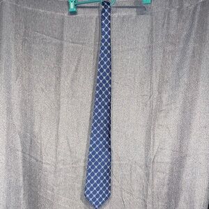 Yankees  Elegant Blue Patterned Tie
